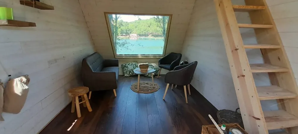 Construction cabane en bois près de Agen